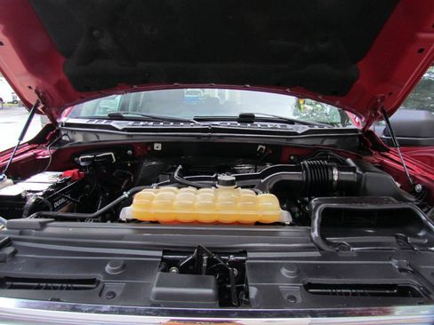 Used 2016 Ford F150 XLT w/ Trailer Tow Package image 40