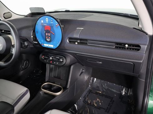 Used 2025 MINI Cooper S image 8