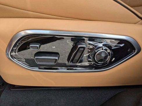 New 2026 Jeep Grand Cherokee L Summit w/ Obsidian Package AWD/4WD image 22