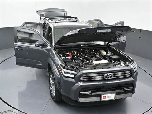 Certified 2026 Toyota 4Runner Limited AWD/4WD image 44