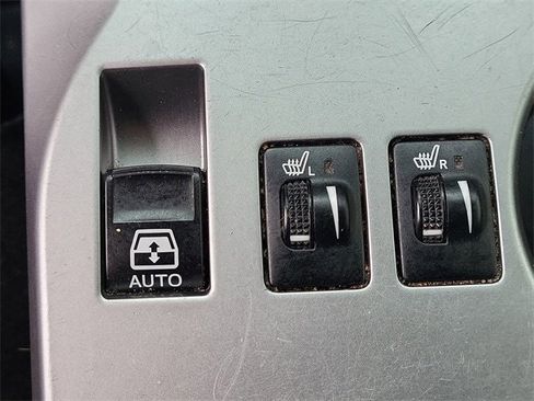 Used 2021 Toyota 4Runner SR5 Premium image 21