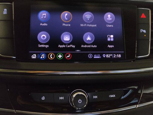 Used 2021 Buick Enclave Essence FWD image 25