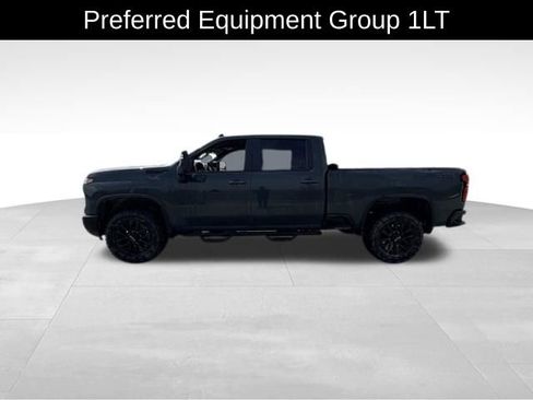 Used 2025 Chevrolet Silverado 2500 LT w/ Trail Boss Package image 4