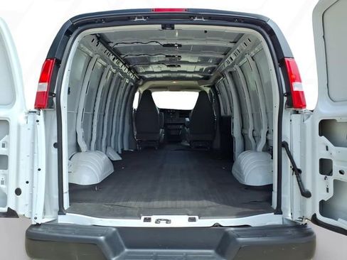 Used 2025 Chevrolet Express 2500 Extended w/ Driver Convenience Package RWD image 20