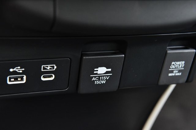 New 2027 Honda Odyssey Touring image 19