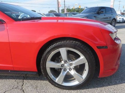 Used 2015 Chevrolet Camaro LS RWD image 22