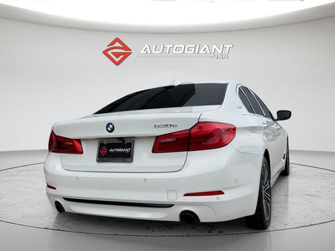Used 2018 BMW 530e RWD image 10