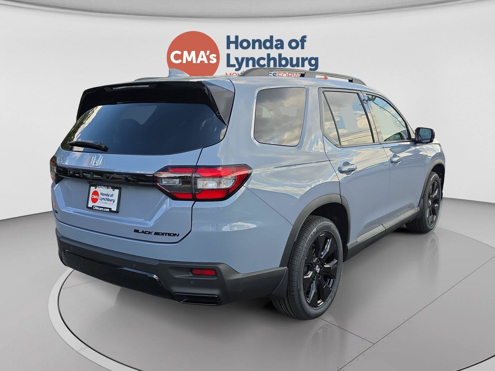 New 2026 Honda Pilot Black Edition image 5
