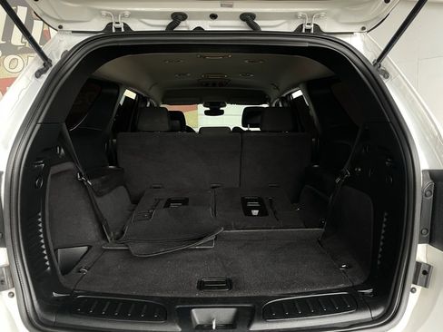 Used 2020 Dodge Durango SXT w/ 3rd Row Seating Group image 18