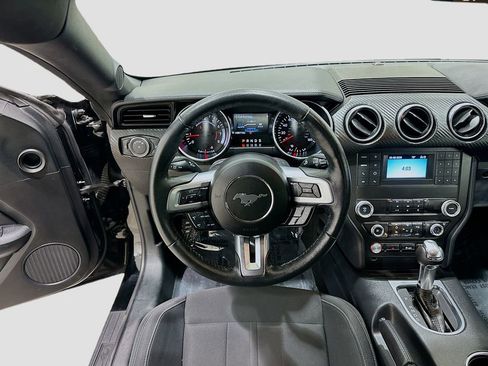 Used 2022 Ford Mustang Coupe w/ Black Accent Package RWD image 21