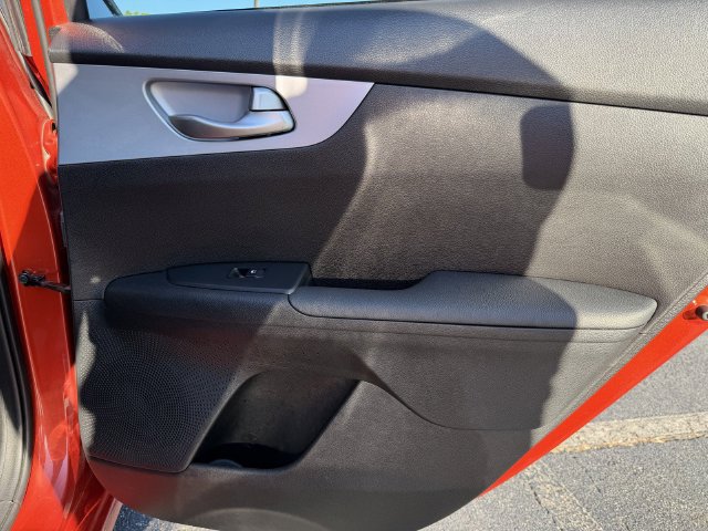 Certified 2024 Kia Forte LXS w/ LXS Technology Package FWD image 31