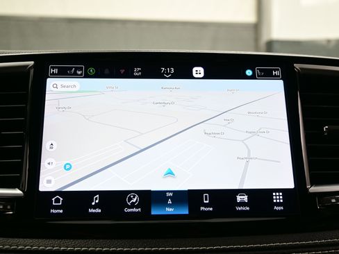 Used 2024 Chrysler Pacifica Limited image 20