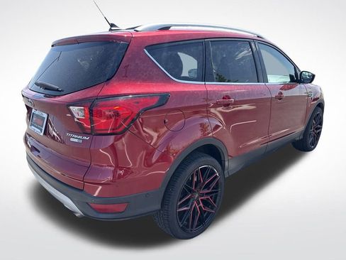 Used 2019 Ford Escape Titanium image 6