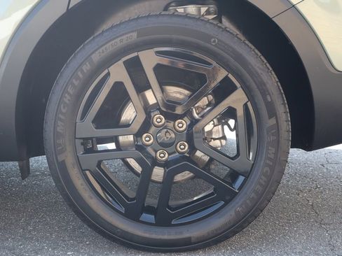 Used 2025 Kia Telluride SX X-Line AWD/4WD image 12