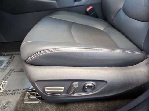 Certified 2025 Toyota RAV4 Limited image 17