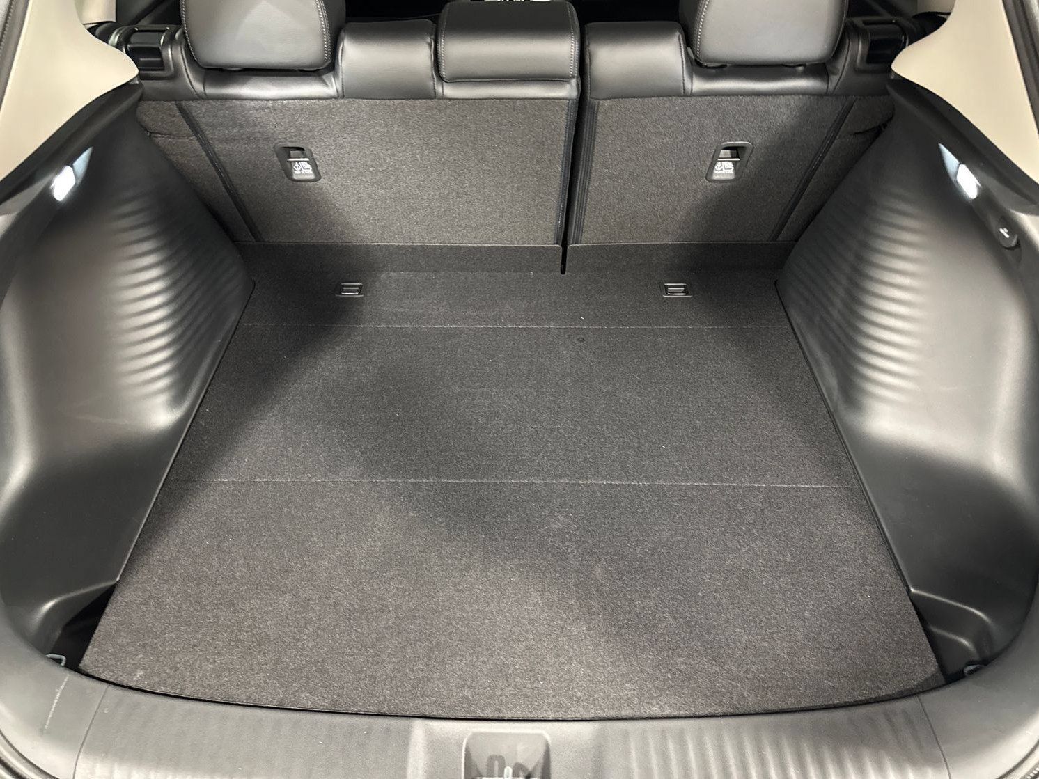 Used 2027 Honda HR-V EX-L image 28