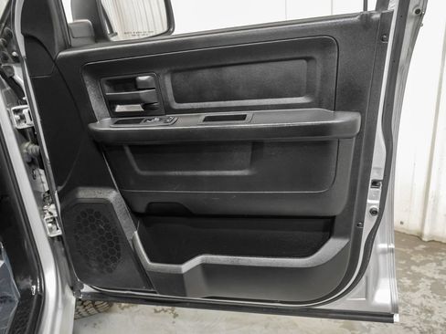 Used 2019 RAM 1500 Tradesman w/ Tradesman SXT Package RWD image 42