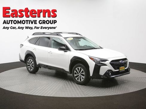 Used 2024 Subaru Outback Premium AWD/4WD image 48