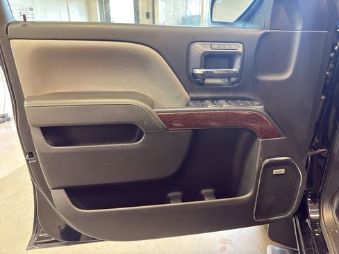 Used 2015 GMC Sierra 1500 SLT w/ Max Trailering Package AWD/4WD image 15
