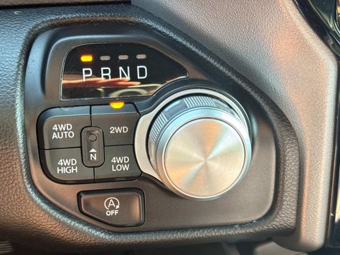 Used 2023 RAM 1500 Laramie AWD/4WD image 34