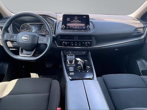 Certified 2025 Nissan Rogue S FWD image 17