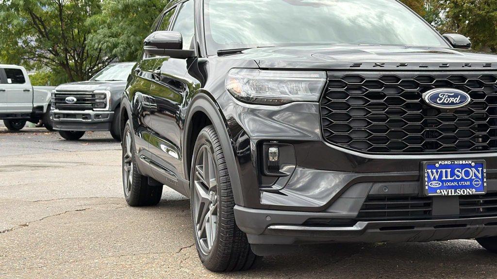 New 2026 Ford Explorer ST w/ Sun And Sound Package AWD/4WD image 10