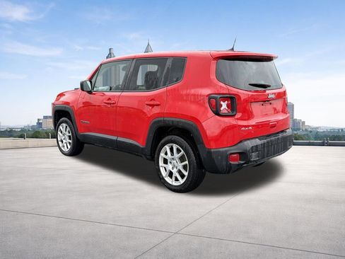 Used 2023 Jeep Renegade Latitude AWD/4WD image 23