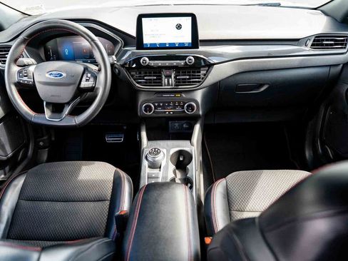 Used 2023 Ford Escape ST-Line FWD image 25