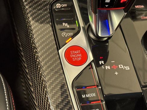 Used 2023 BMW M4 CSL image 21