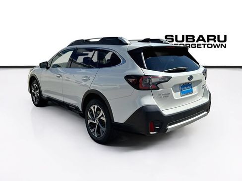 Used 2021 Subaru Outback Touring XT AWD/4WD image 5