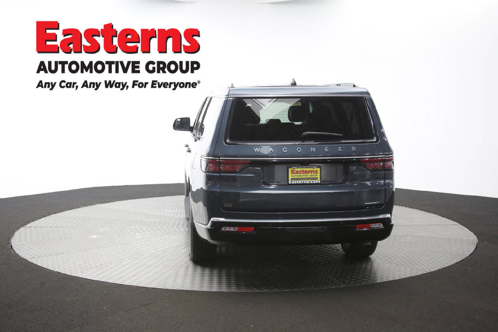 Used 2024 Jeep Wagoneer L Series II w/ Flexible Seating Group RWD image 43