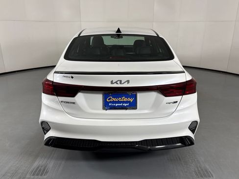 Used 2023 Kia Forte GT-Line w/ GT-Line Premium Package FWD image 7