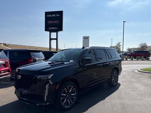Used 2023 Cadillac Escalade Sport Platinum AWD/4WD image 1