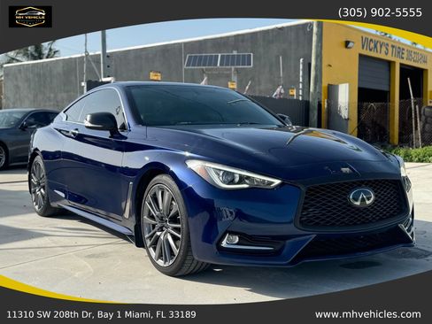 Used 2017 INFINITI Q60 3.0t w/ Premium Plus Package 3.0T image 30