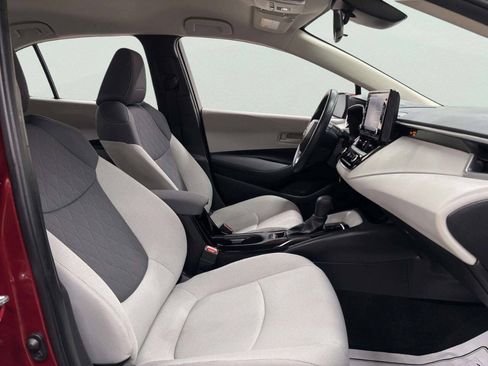 Used 2022 Toyota Corolla LE FWD image 22