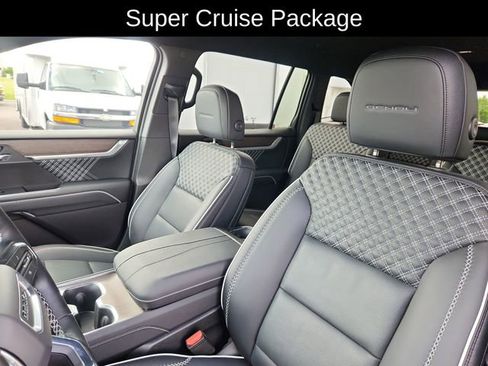 Used 2026 GMC Acadia Denali w/ Super Cruise Package AWD/4WD image 22