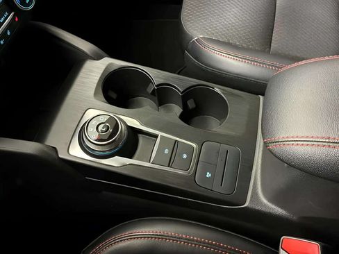 Used 2024 Ford Escape ST-Line w/ Equipment Group 301A FWD image 27