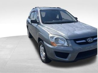Used 2009 Kia Sportage LX AWD/4WD video 2