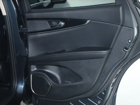 Certified 2023 Lincoln Nautilus AWD w/ Premium Package image 31