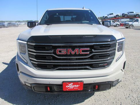 New 2026 GMC Sierra 1500 AT4 w/ AT4 Premium Package AWD/4WD image 13