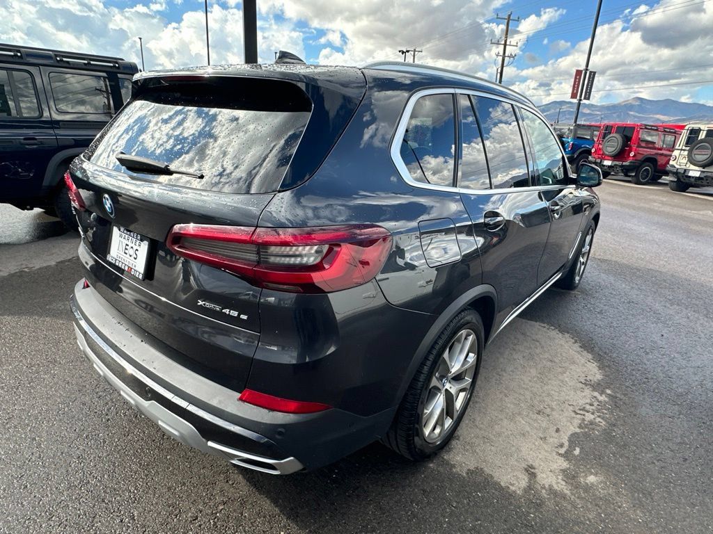Used 2023 BMW X5 xDrive45e AWD/4WD image 6