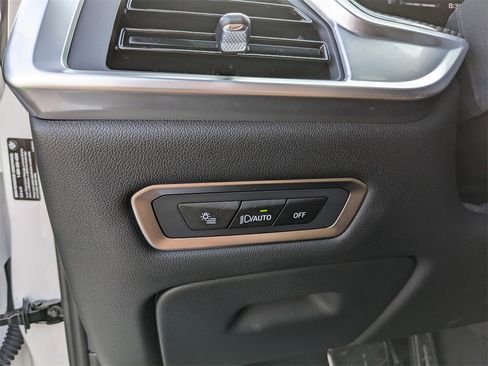 Used 2024 BMW X7 M60i w/ Executive Package image 22