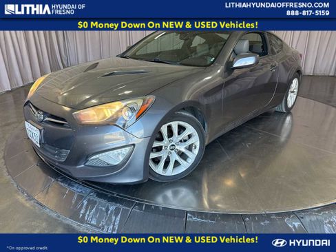 Used 2014 Hyundai Genesis 2.0T RWD image 1