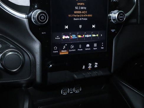 Used 2025 RAM 1500 Big Horn image 26