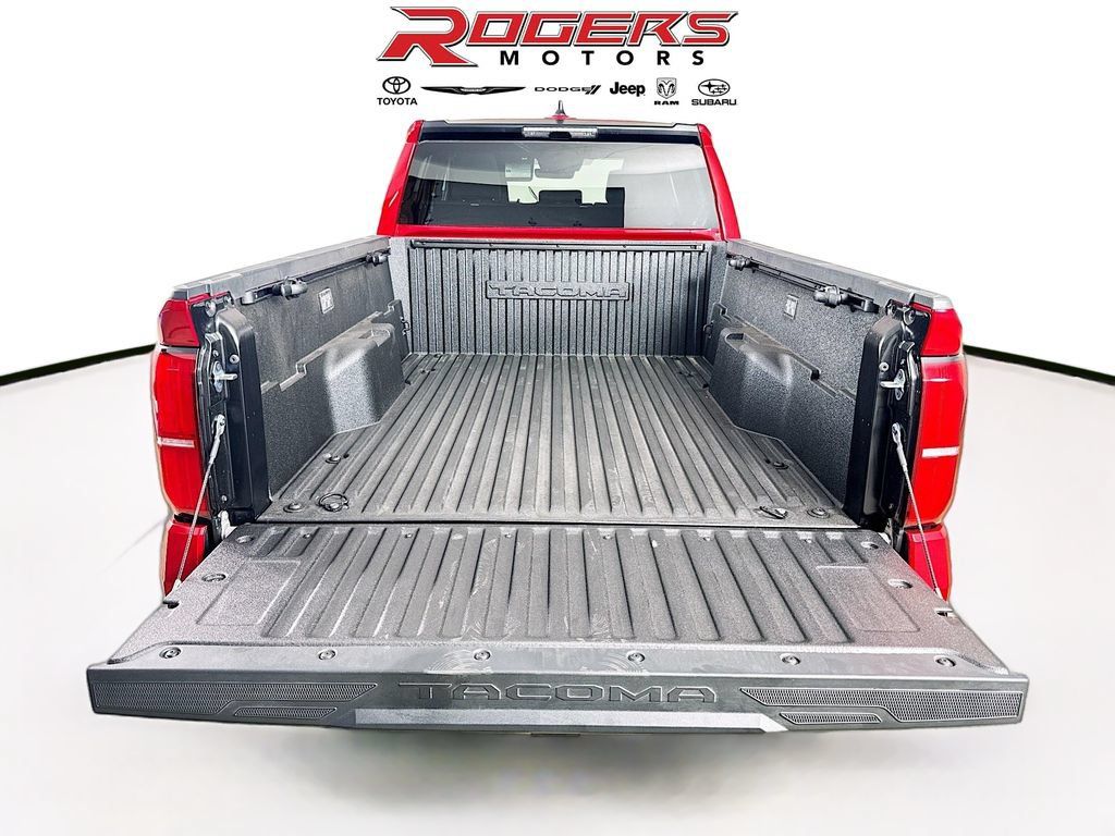 Used 2026 Toyota Tacoma SR5 AWD/4WD image 22