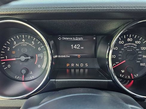 Used 2017 Ford Mustang Premium RWD image 20