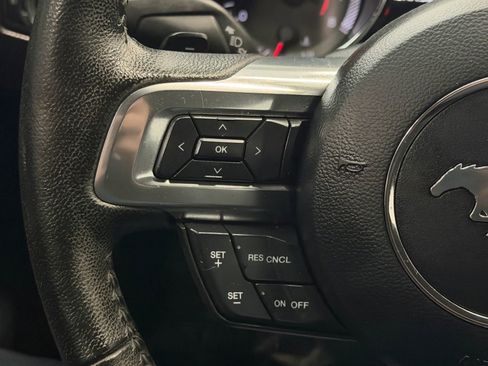 Used 2015 Ford Mustang Coupe image 20