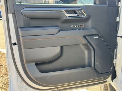 Used 2024 GMC Sierra 1500 AT4 w/ AT4 Premium Package image 22