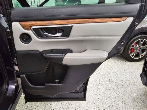 Used 2017 Honda CR-V Touring image 27