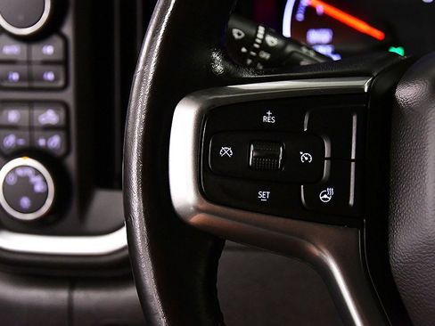 Used 2021 Chevrolet Silverado 1500 LT Trail Boss w/ Convenience Package II image 21